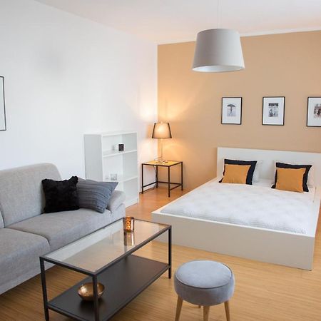 All You Need Apartment Виена Екстериор снимка